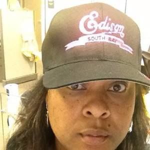 Meet your Posher, Cassandra